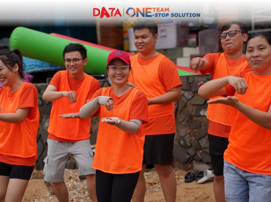 datagroup_oneteam_trochoibaibien (1)