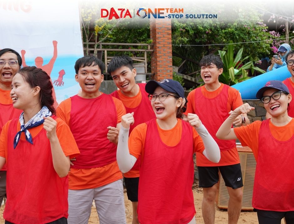 datagroup_oneteam_trochoibaibien (1)